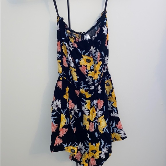 strapless floral romper - Picture 1 of 1
